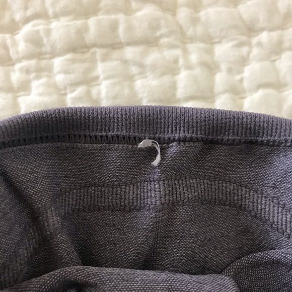 Lululemon compression leggings - Picture 6 of 6